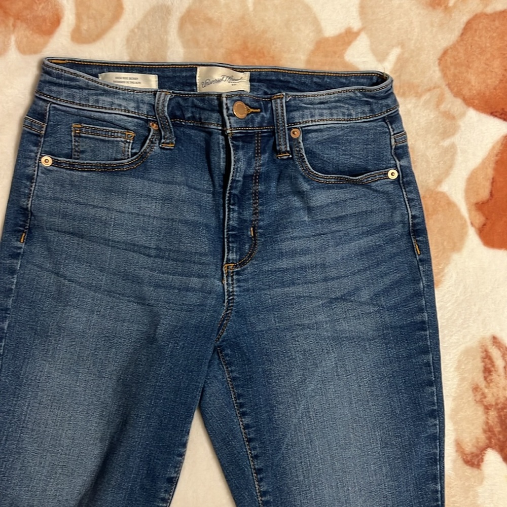 Universal Thread Jeans - Picture 2 of 11